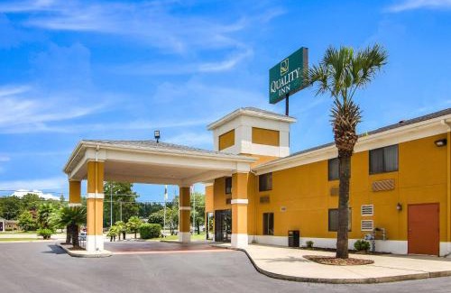 Saraland Hotel | Quality Inn near University of Mobile