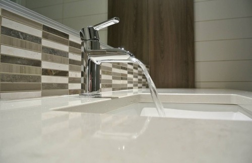 Rouyn-Noranda Hotel | Quality Inn Rouyn - Noranda