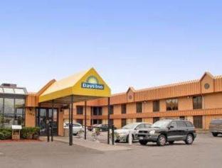 Merriam Park Hotel | Quality Inn St Paul-Minneapolis-Midway
