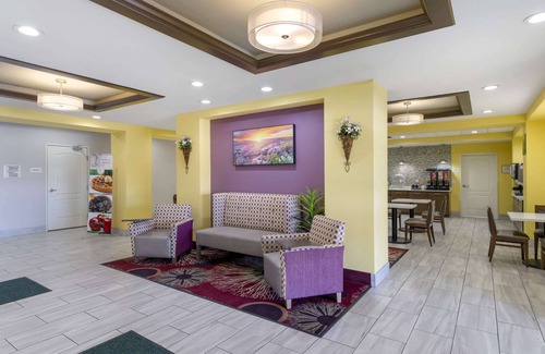 Carlsbad Hotel | Quality Inn & Suites Carlsbad Caverns Area