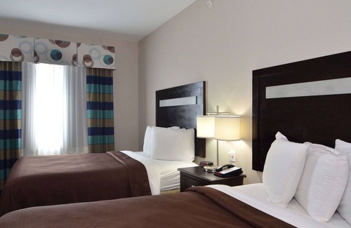 Kenedy Hotel | Quality Inn & Suites Kenedy - Karnes City