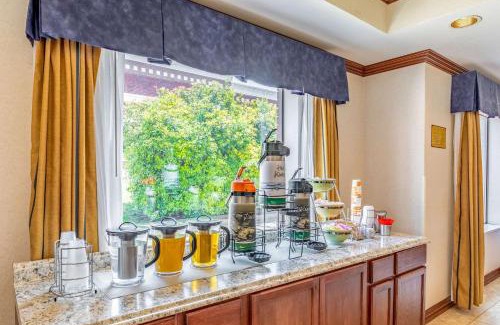 Lampasas Hotel | Quality Inn & Suites Lampasas