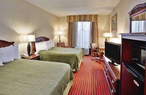 Somerset Hotel | Quality Inn & Suites Somerset Downtown