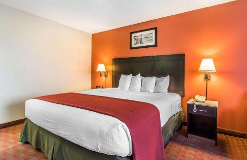 La Vergne Hotel | Quality Inn & Suites