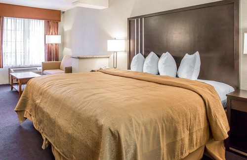 Woodland Hotel | Quality Inn & Suites Woodland - Sacramento Airport