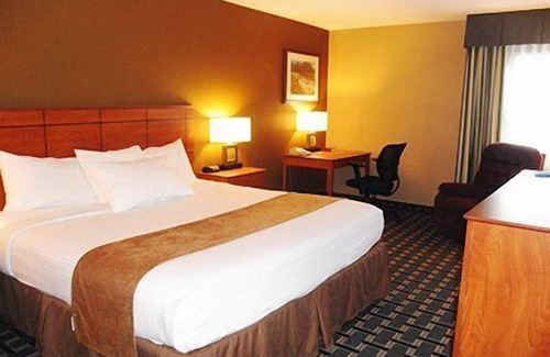 Thief River Falls Hotel | Quality Inn Thief River Falls