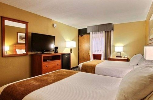 Thief River Falls Hotel | Quality Inn Thief River Falls