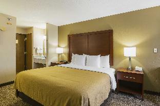 Waverly Hotel | Quality Inn Waverly