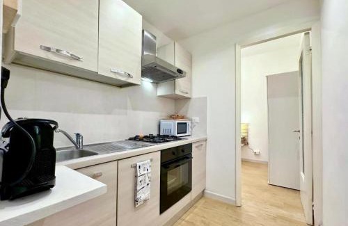 Quarto dei Mille Apartment | Quarto Beachfront e Parking Il Nido sul Mare