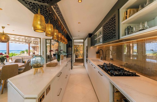 Anse du Grand Cul-de-Sac Villa | Quartz is a jewel in front of the sea with a large and nice view of the ocean