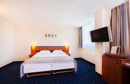 Legnica Hotel | Qubus Hotel Legnica
