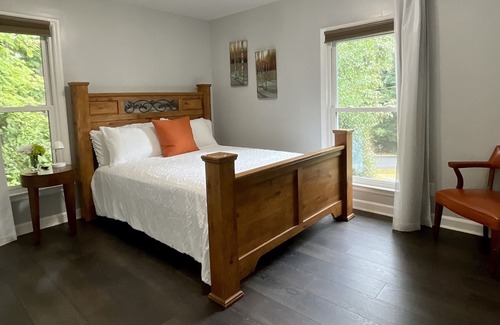 Charlotte House | Queen City Gem! Charlotte's Premier Vacation Home