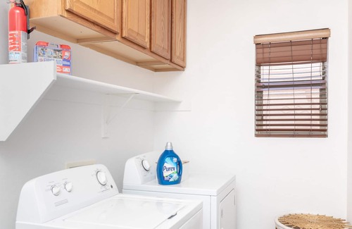 Queen Creek House | Queen creek home away from home