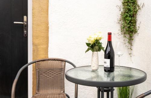 Nelson House | Queen's Cottage Barrowford