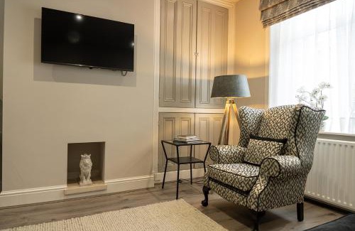 Nelson House | Queen's Cottage Barrowford