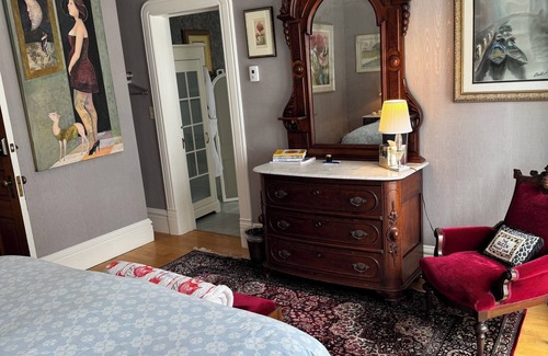 Bayfield Bed & Breakfast | Queen's View B&B- Queen's Room, Sauna, Pool, Garden, Lake Views, Bayfield, WI