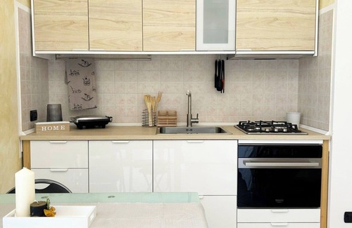 Caselle Torinese Apartment | Quick Home Airport - One Bedroom Apartment, Sleeps 2