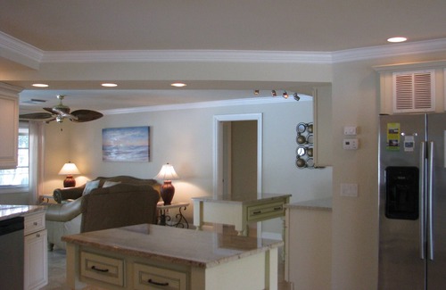 Marco Island House | Quick Walk To Beach, Restaurants, Shops, Movies. Updated, Spacious. Private Pool