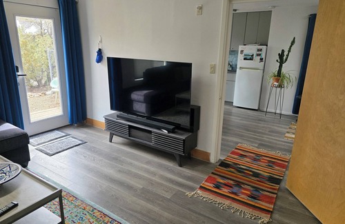 Vista Encantada Apartment | Quiet 1-bedroom apartment with private yard and mountain views in upscale area