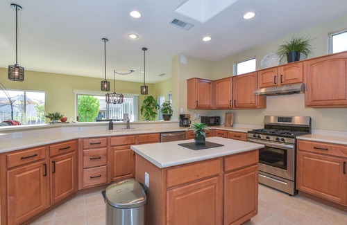 Surprise House | Quiet 2bdrm & Office, Golfer's paradise in Sun City Grand