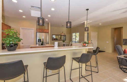 Surprise House | Quiet 2bdrm & Office, Golfer's paradise in Sun City Grand