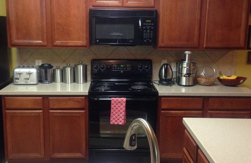 Mission Bend House | Quiet and Comfortable