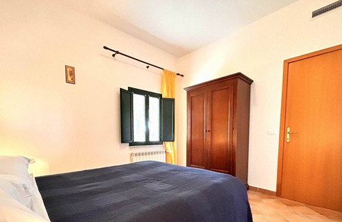 Lari Apartment | Quiet and nice holiday complex in Tuscany, Air conditioning,pool,Wi-Fi,Mi6