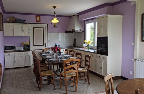 Locquirec House | Quiet and spacious house with a very great garden in a rural environment