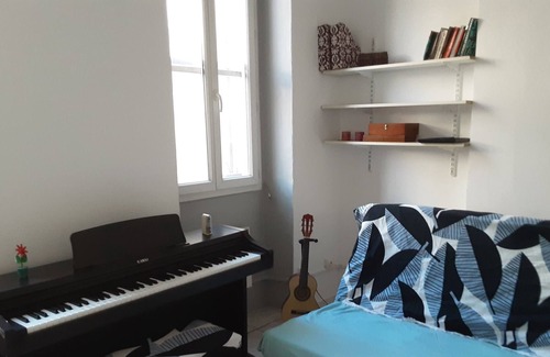 La Conception Apartment | Quiet apartment ideal for travelers without a car