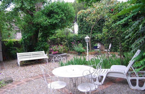 Agde Apartment | Quiet apartment in an old renovated house