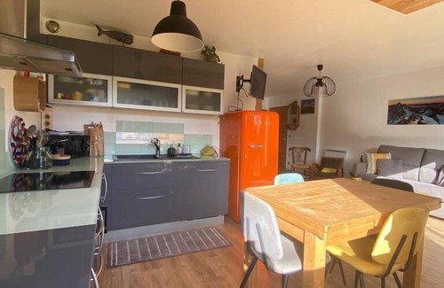 Sevrier Apartment | Quiet apartment with mountain views