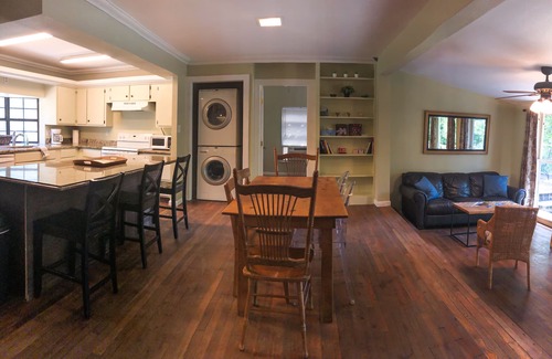 Bastrop House | Quiet Cabin on the River Near Downtown Bastrop