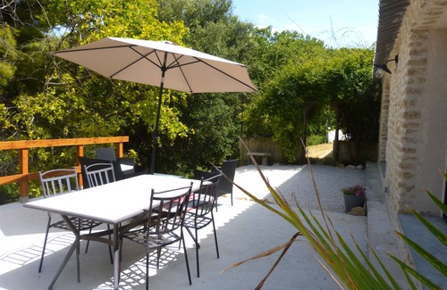 La Roque-sur-Pernes Cottage | Quiet cottage in the countryside facing Mont Ventoux