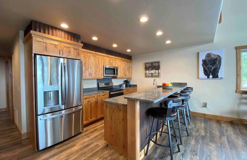 Bigfork House | Quiet, Cozy and Spacious Eagle Bend Townhome