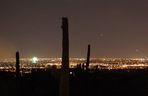 Las Sendas House | Quiet Desert Retreat ~ 2+ acre ~ City lights/Mtn Views ~ heated pool ~ remodeled