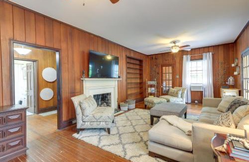 Ellaville House | Quiet Ellaville Home with Patio and Outdoor Dining!