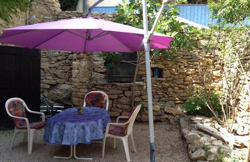 Barjac House | Quiet holiday in Provence in the middle area of ​the Cote du Rhone.
