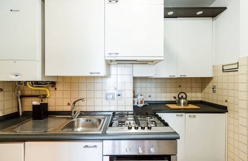 Milan Apartment | Quiet Home with Terrace - 20 min from Milan Duomo