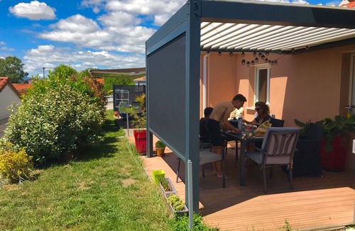 Orbeil House | Quiet house and garden for 5 near the volcanoes