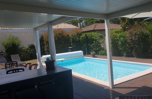 Gujan-Mestras House | Quiet house for 6 people with heated pool