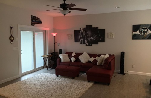 Put-in-Bay Condo | Quiet Island Getaway 2Br, 1Ba