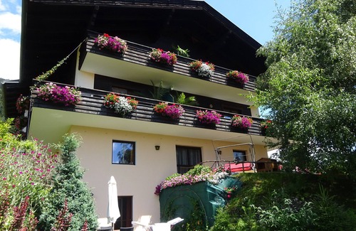 Millstatt Apartment | Quiet location, experience with gorgeous views of the mountains, the Spring!