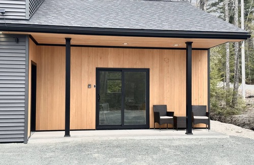 Ellsworth Apartment | Quiet New Build Ellsworth Studio! [Grandview Nook]