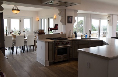 Hatton Fields House | Quiet Ocean View Villa, Carmel, CA. short walk to town, the beach, the mission.