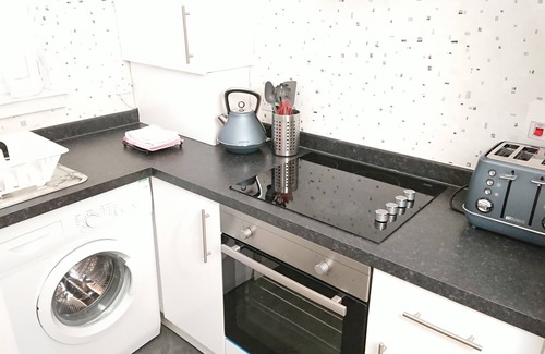 West End Apartment | Quiet one bedroom apartment in the heart of Edinburgh's West end