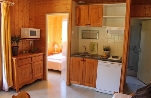 Mirabel-aux-Baronnies Ski Chalet | quiet place, rejuvenating, in full nature between VAISON and MONT VENTOUX