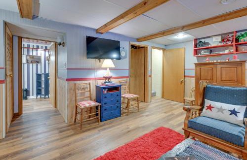 Wautoma House | Quiet Retreat on Lake with Kayaks, Boats and Bikes!