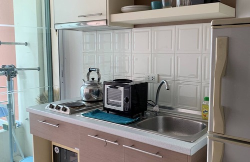 Ratchadaphisek Condo | Quiet & Secluded Urban Sanctuary for 2