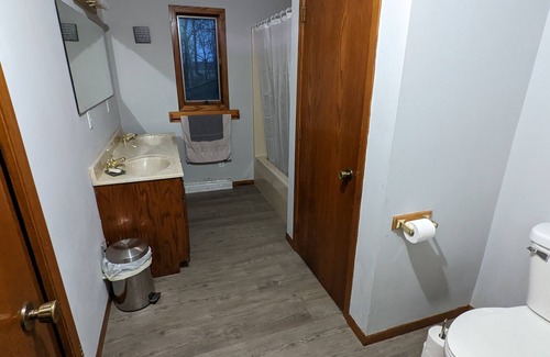 Faribault House | Quiet & Secluded w/Woods and Wildlife, Sleeps 11+, 1mi from Cedar Lake Boat Ramp