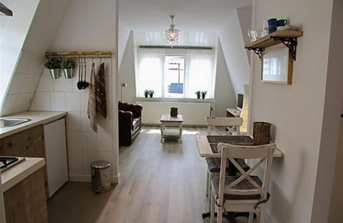 Zandvoort Apartment | Quiet vacation apartment 'Kaai Nord' 2 persons in Zandvoort Centrum